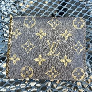 Louis Vuitton Bifold Wallet